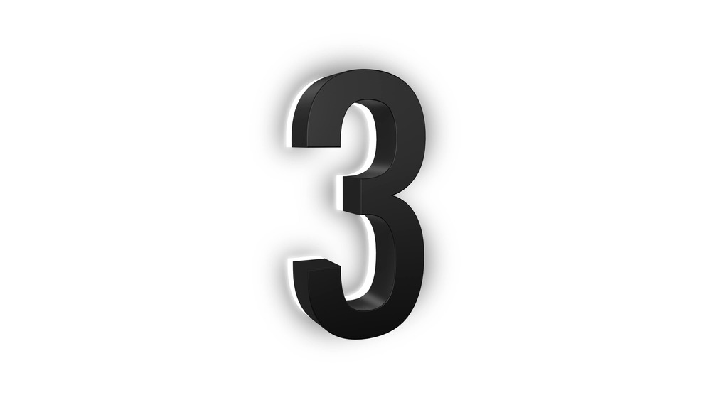 Mounting Plate Vertical 5 Inch for 03 Numbers Off-White